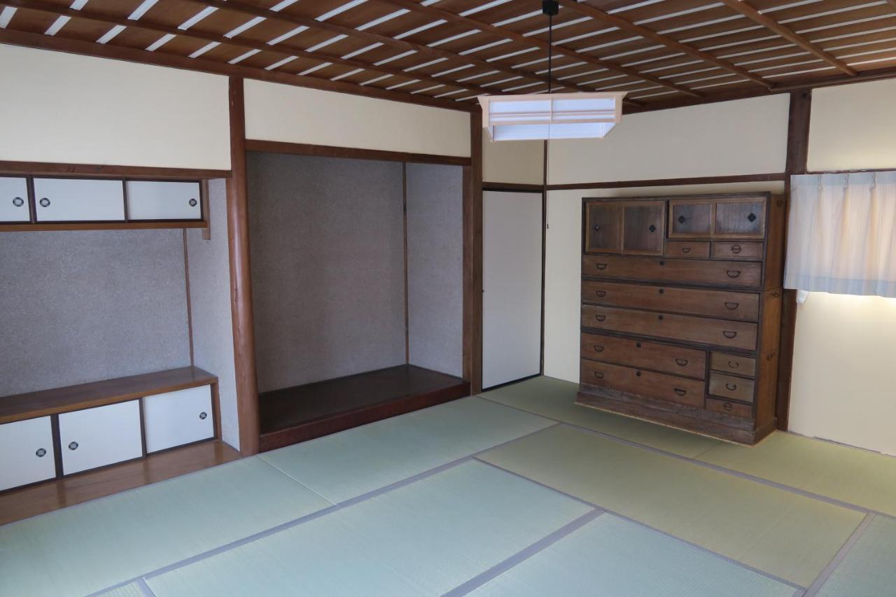 Castle Town Private Inn One World Kitsuki Exterior photo
